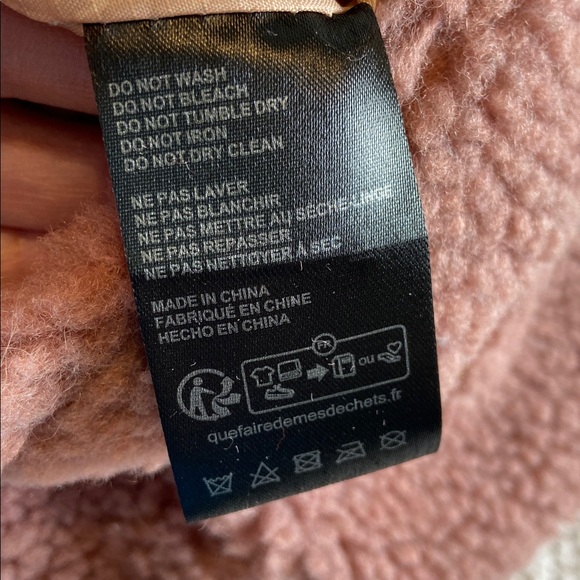 Free People Movement Slopes Sherpa Sling Bag Gem/Mauve Utility New No Tags - Picture 8 of 14